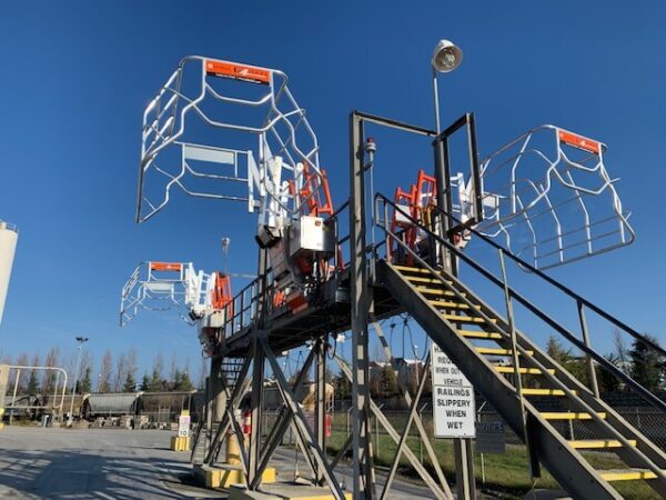 Cement hatching station