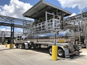 metal gangway for chemical loading