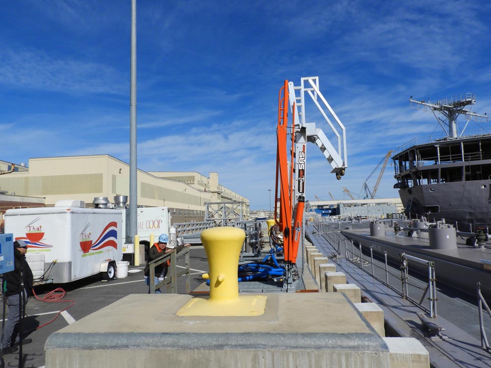 Self-Adjusting-Metal-Gangway-Marinastep
