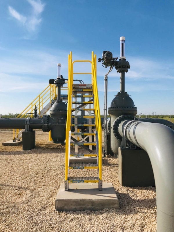 Pipeline Valve Access Metal Platform