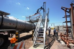 pneumatic loading arm 9