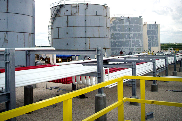 Prefab pipe rack in a tank farm