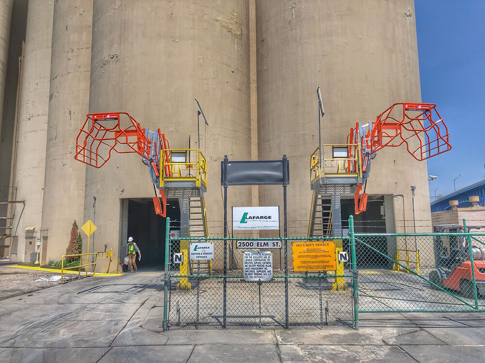 Truck Loading Pedestal Platforms