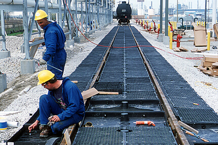 track pan installation