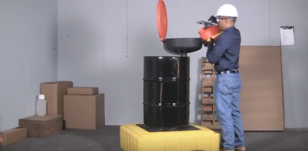 Ultra Spill Pallet P1 Plus containment system