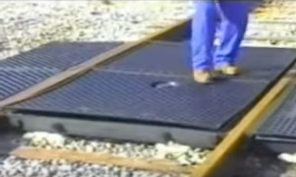 Ultra Track Pan Railroad Spill Containment