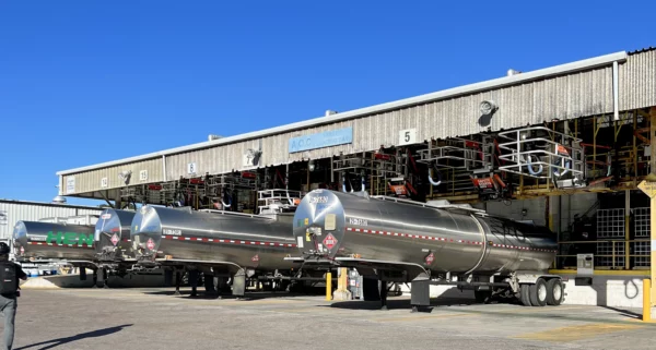 Bulk loading for Phthalic and Maleic Anhydride